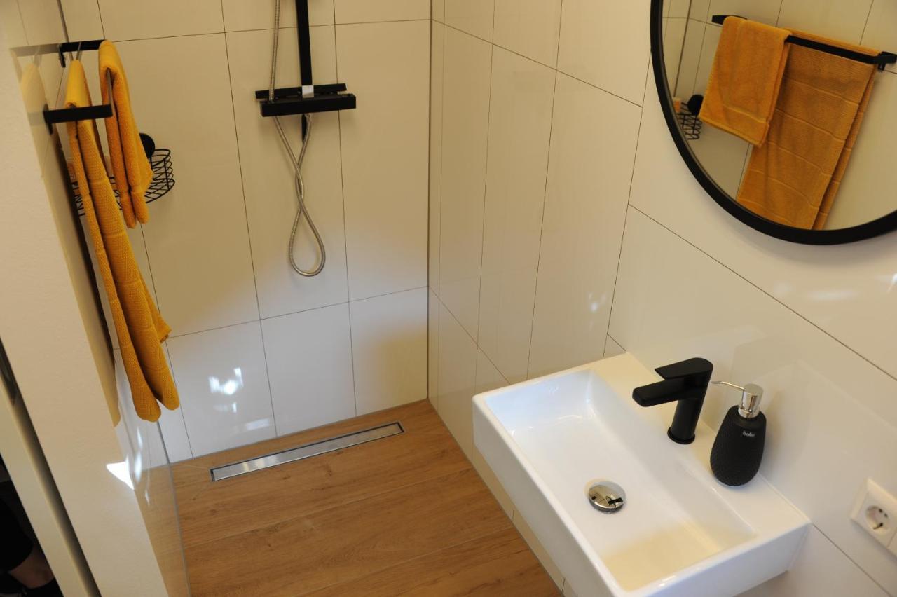 Studio-Apartment Kontaktloser Check-In Meckenbeuren Exterior foto